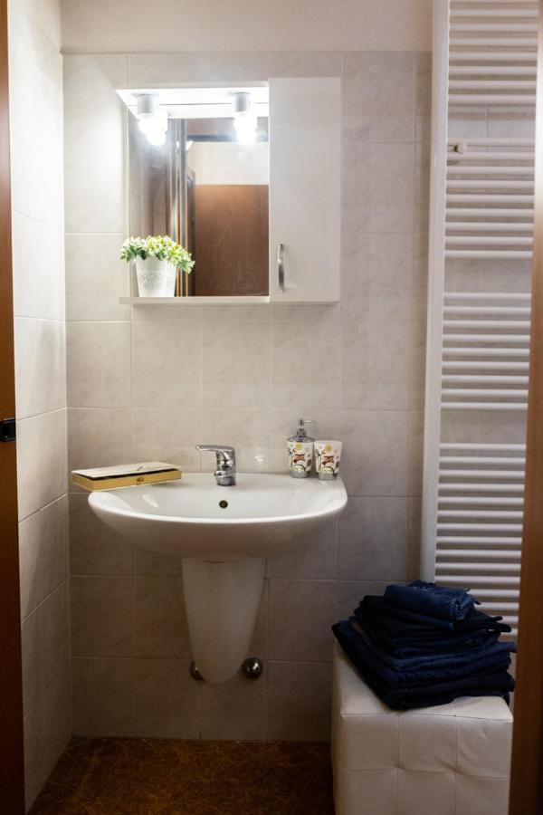 Apartment Monolocale Vicino Milano Cir 00014 Lodi